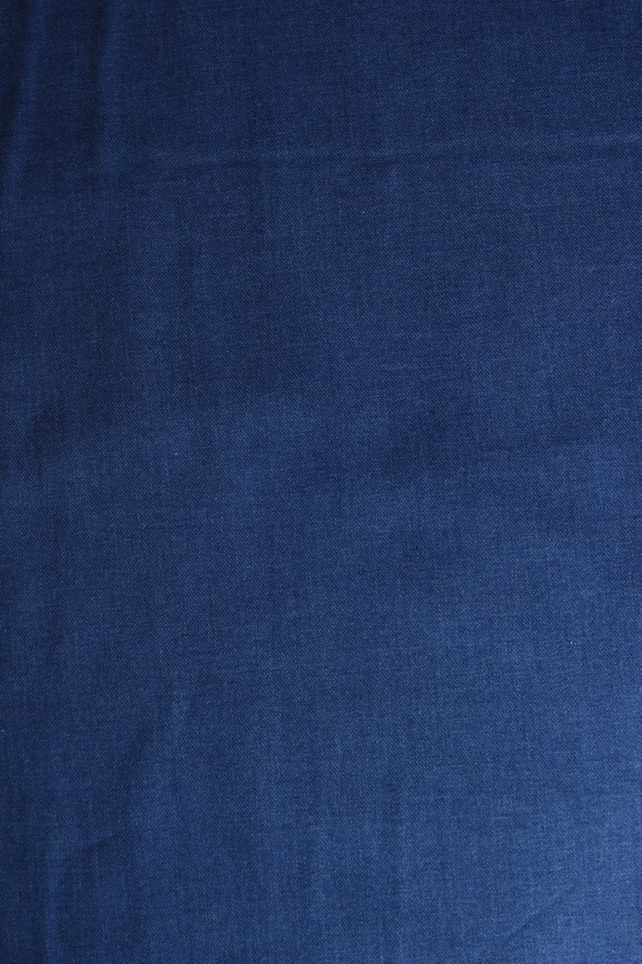 1YD 9IN REMNANT; Navy | Lisbon Brushed Melange Solid | Robert Kaufman