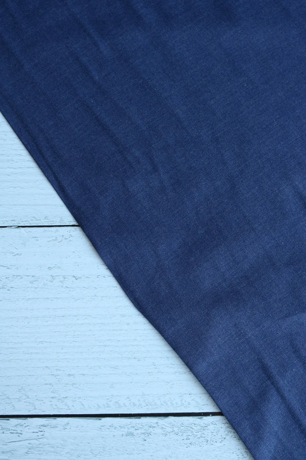 1YD 9IN REMNANT; Navy | Lisbon Brushed Melange Solid | Robert Kaufman