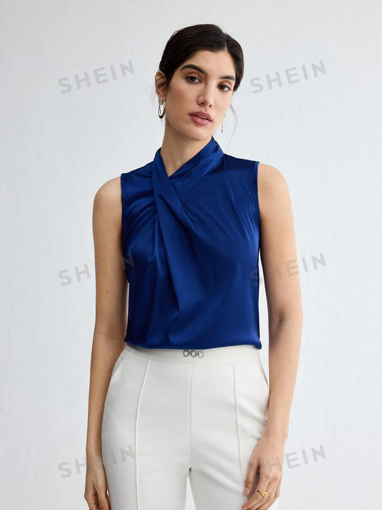 BIZwear Women'S Solid Color Pleated Shirt