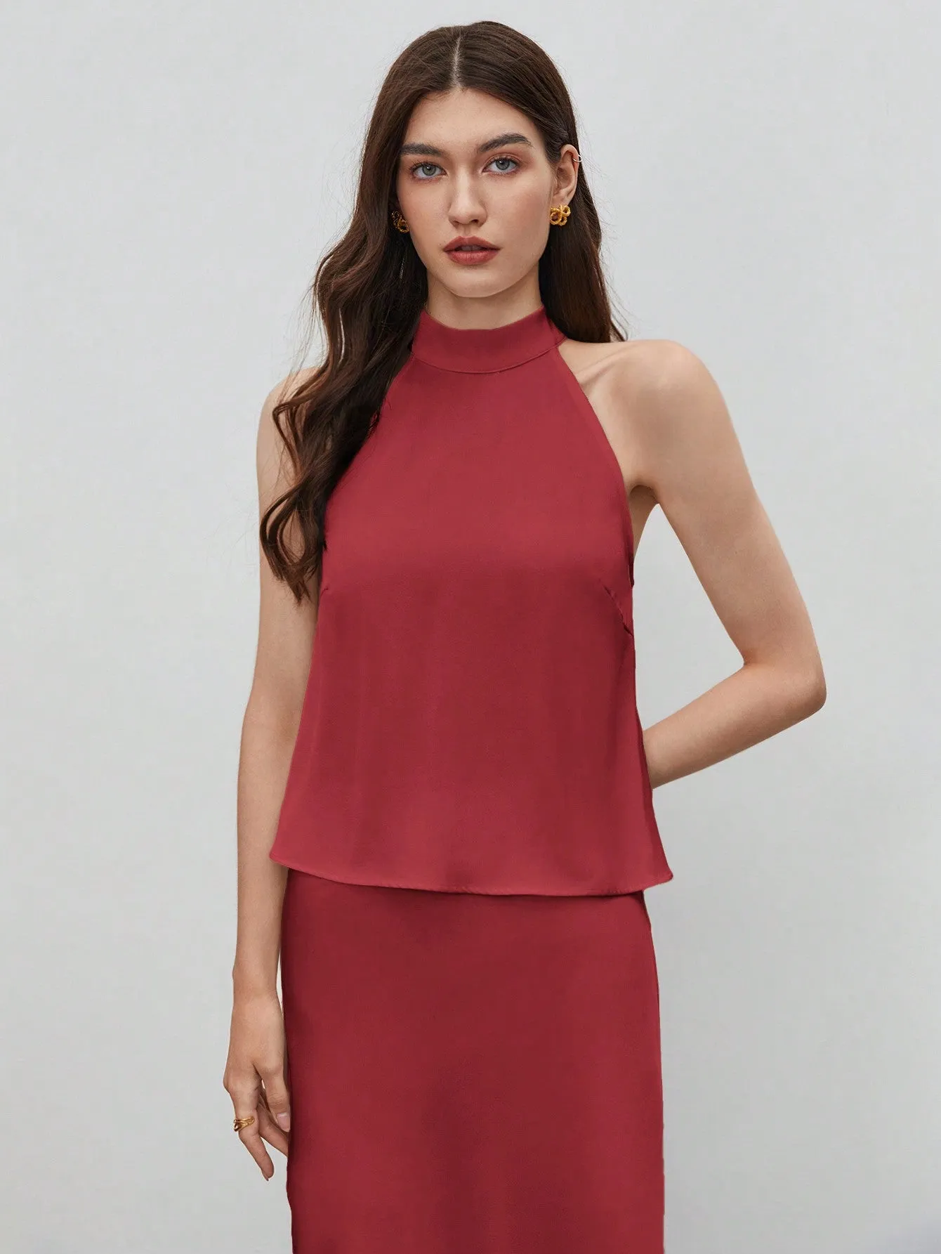 BIZwear Women's Solid Color Sleeveless Halter Shirt