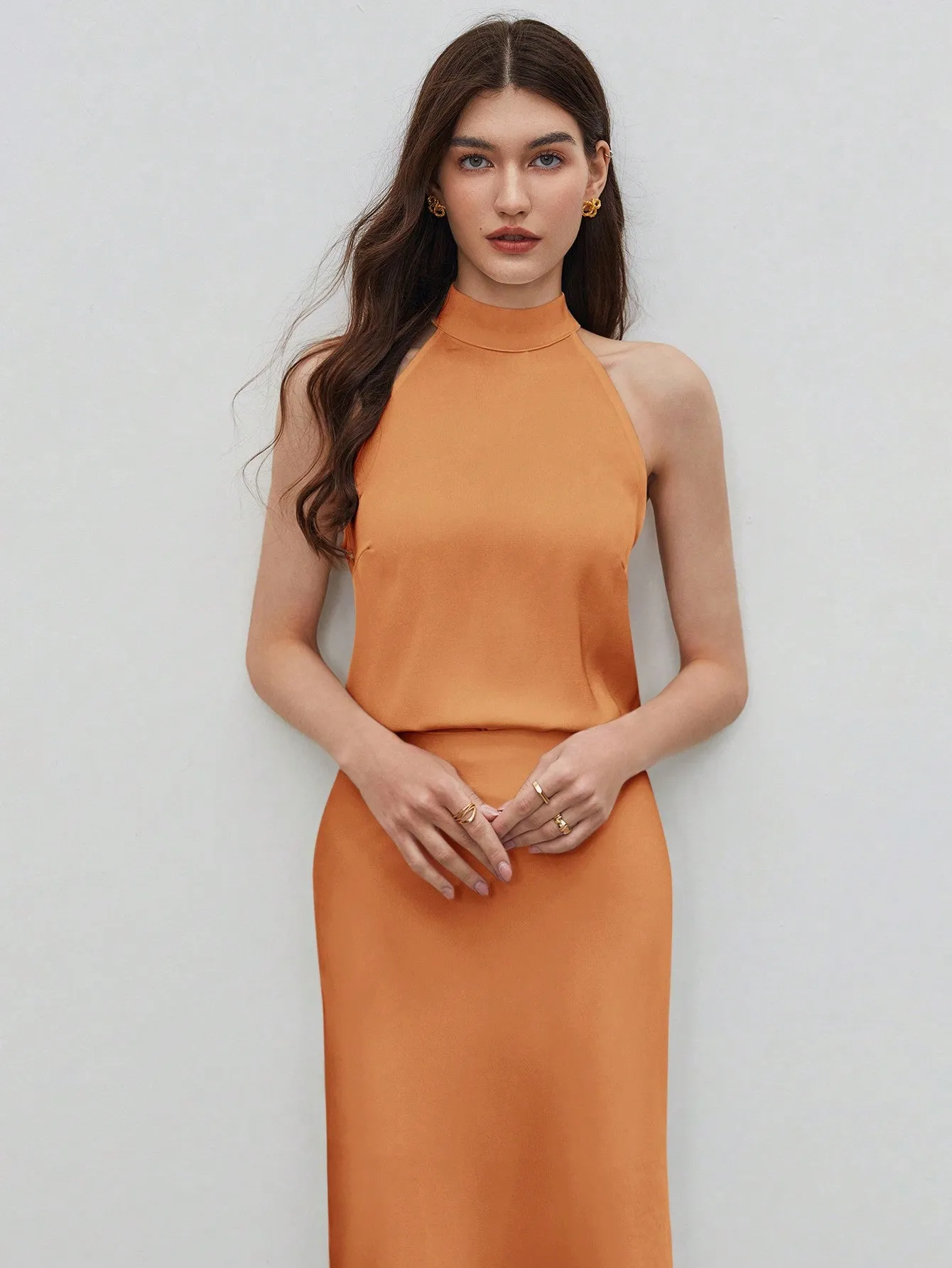 BIZwear Women's Solid Color Sleeveless Halter Shirt