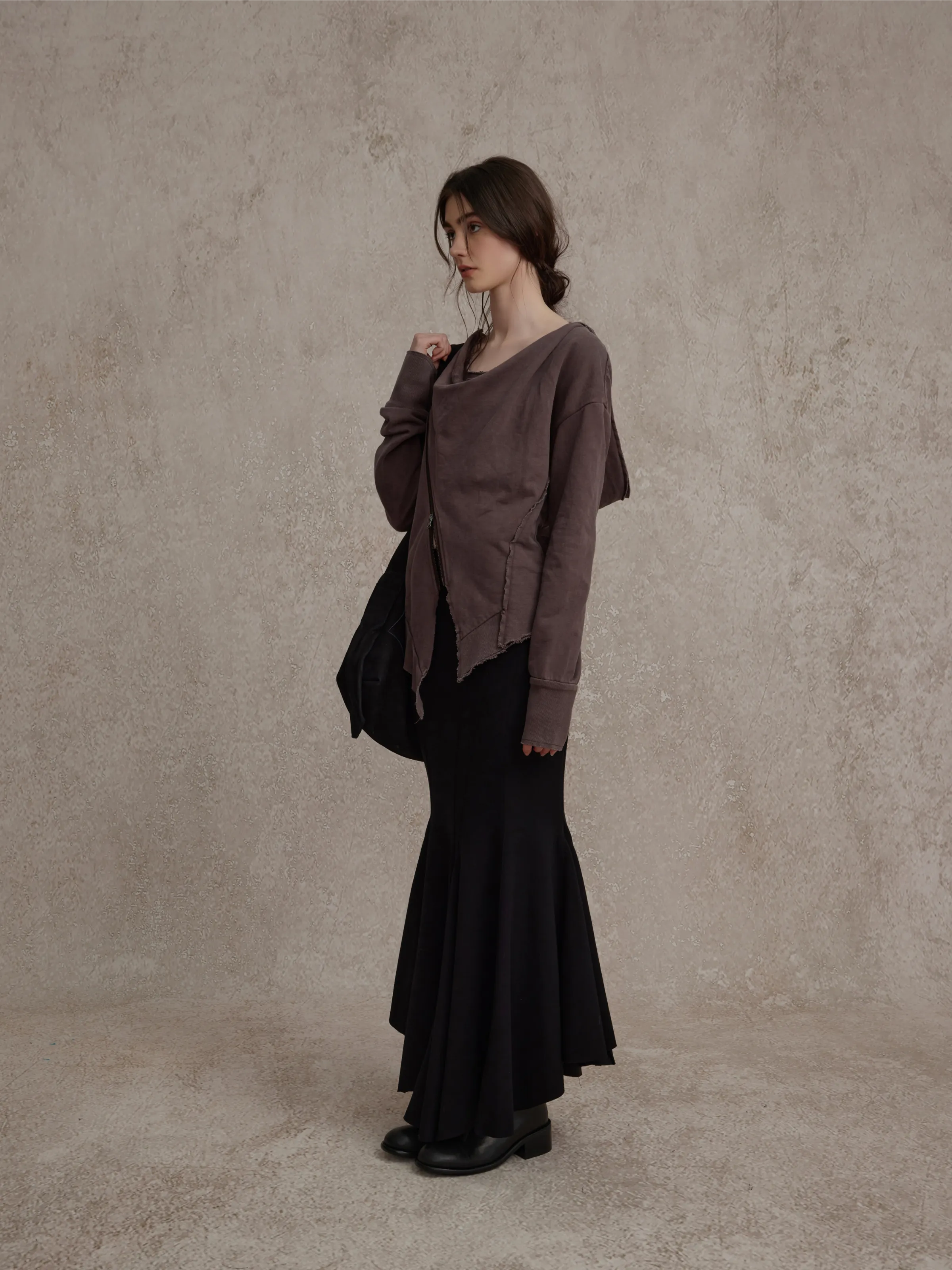 Black Slim Fishtail Skirt