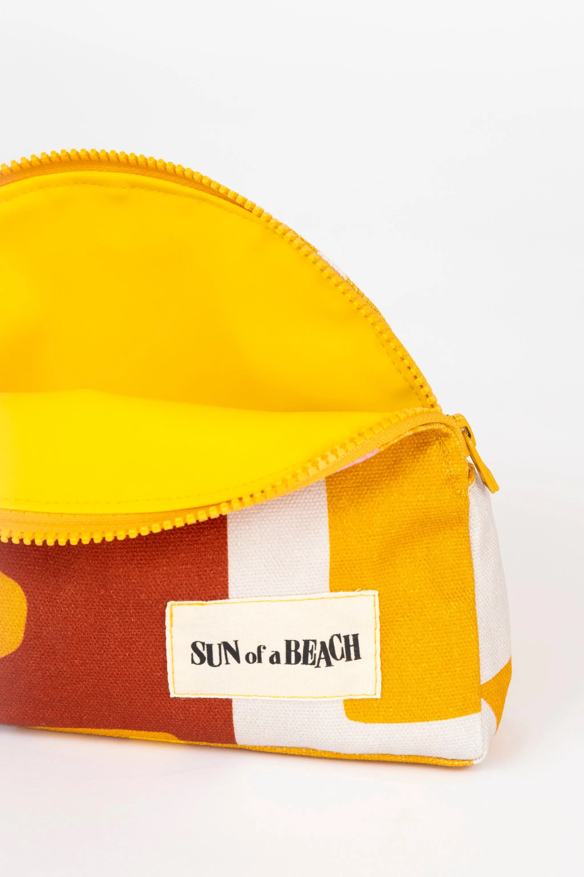 June | Small Waterproof Luna Pouch