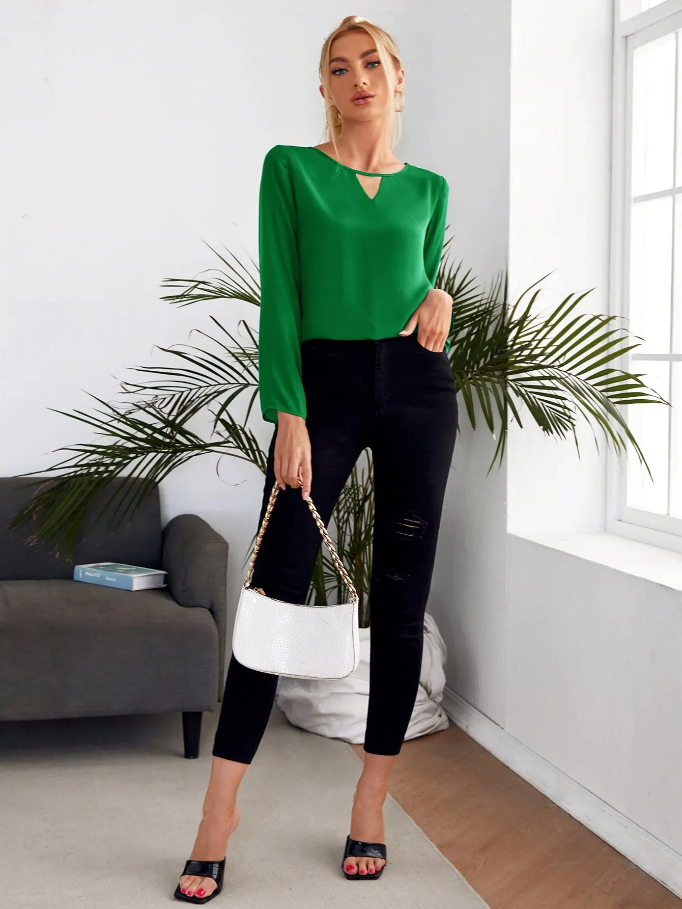 Solid Keyhole Neck Blouse