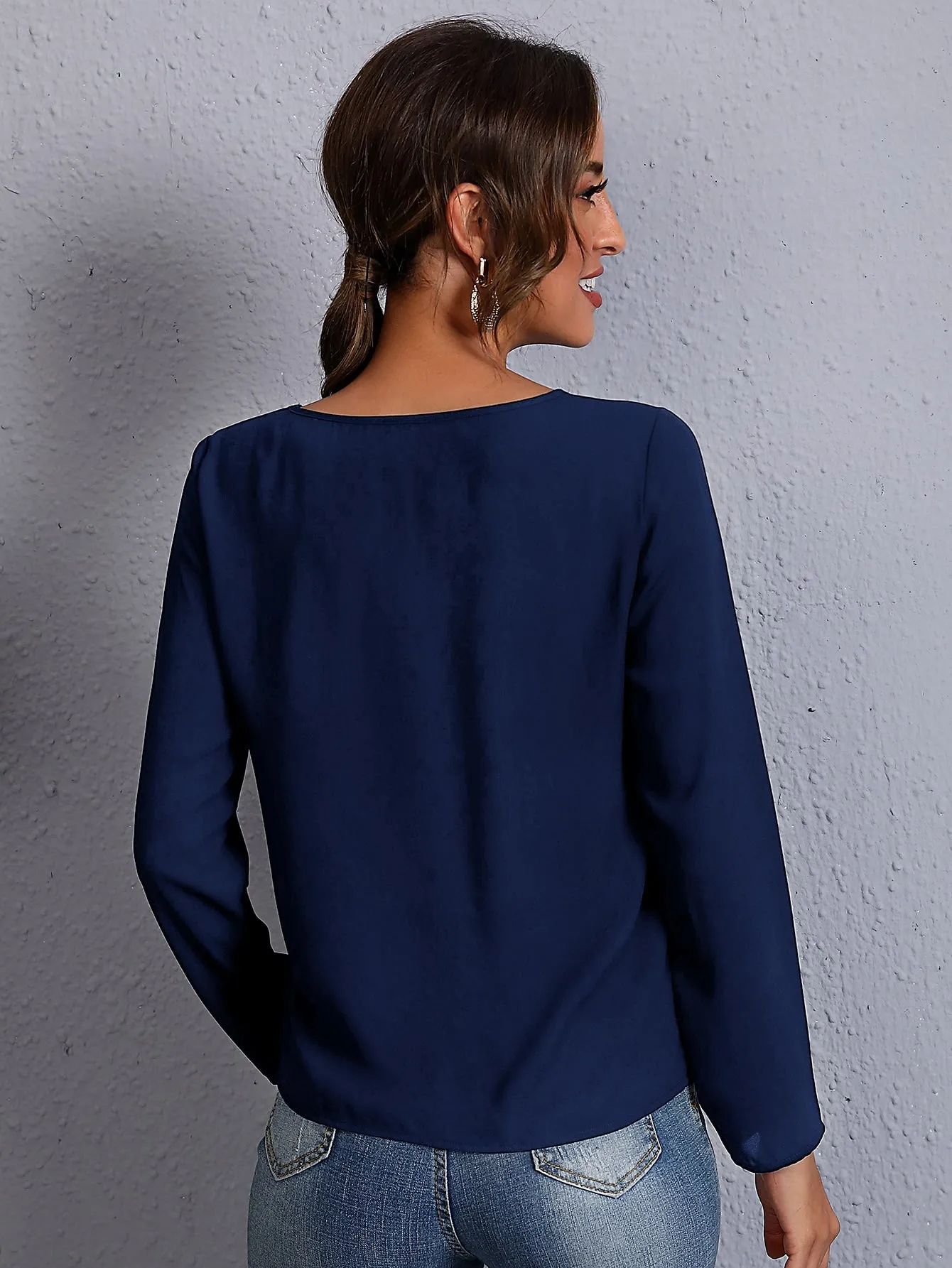 Solid Keyhole Neck Blouse