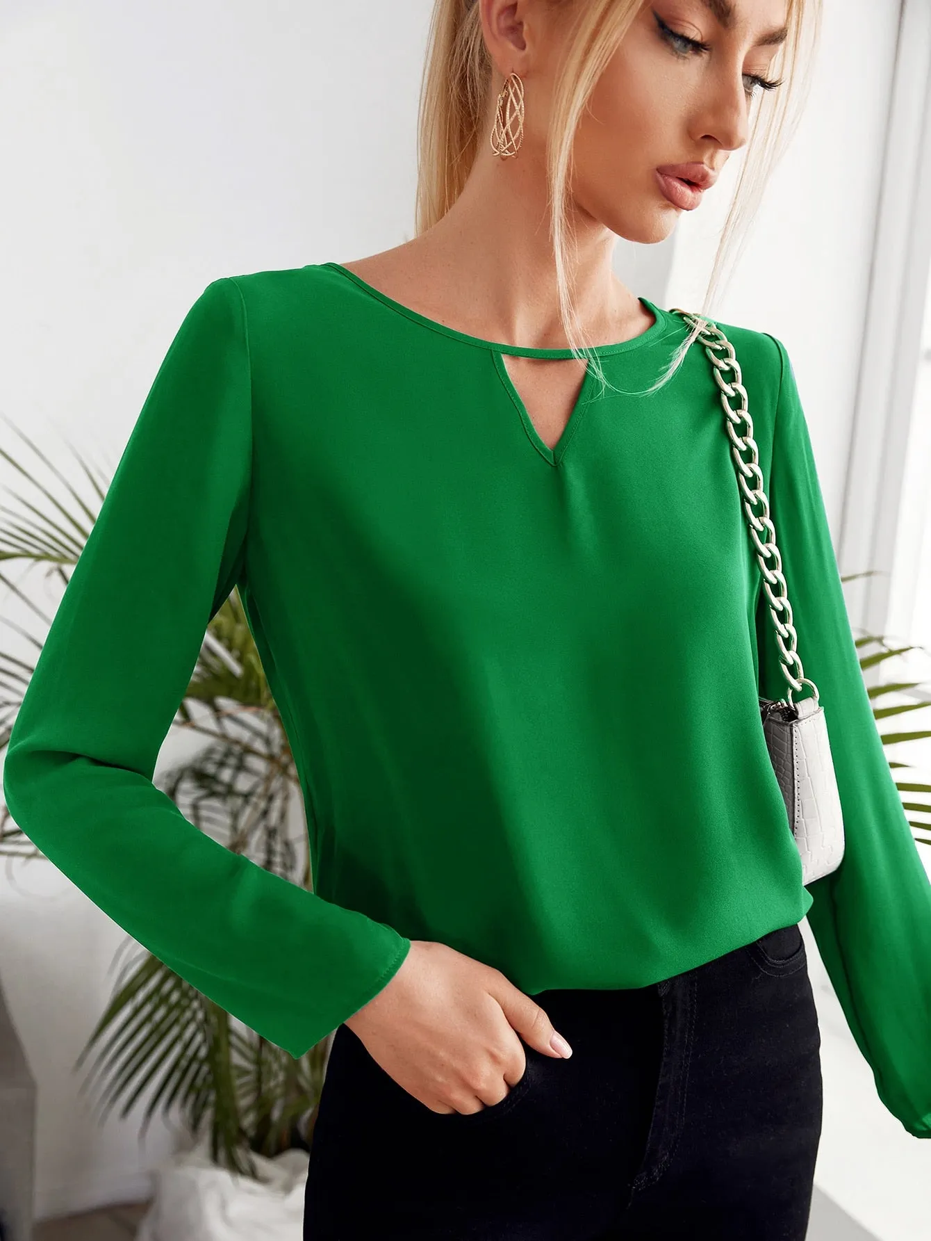 Solid Keyhole Neck Blouse
